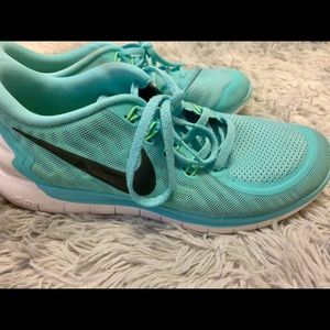 Nike Shoes - Free 5.0